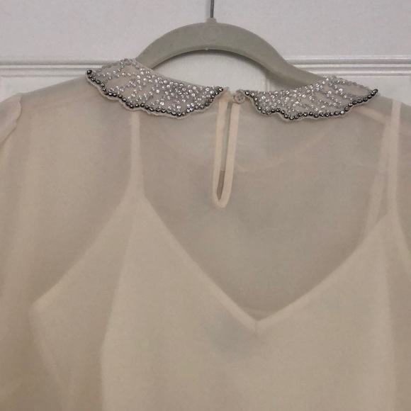 NWOT Cream Jeweled Neck Top - Picture 3 of 3